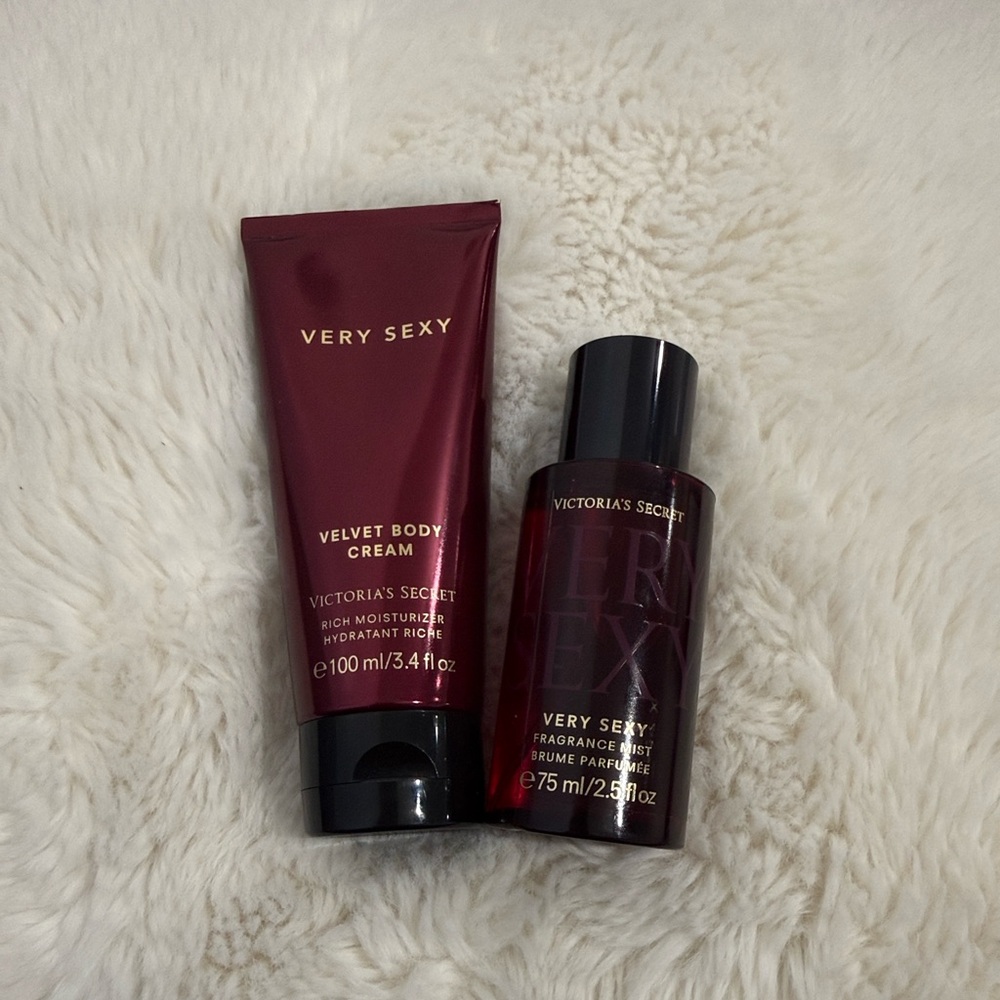 Victoria’s Secret-Very Sexy Lotion 3.4 oz Body Mist 2.5 oz